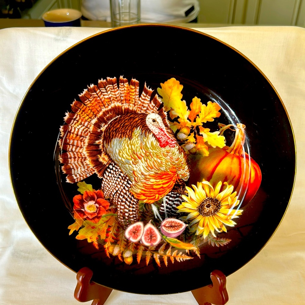 Set of 6 Williams Sonoma dinner plates